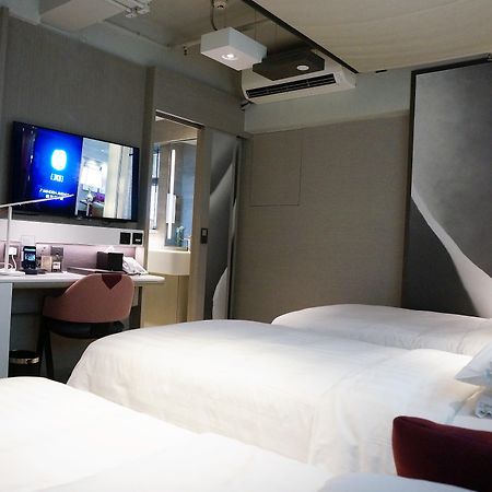 XI Hotel Гонконг Екстер'єр фото